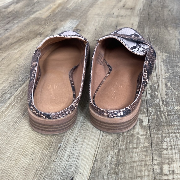 Universal Thread Animal Print Loafers - Picture 3 of 3